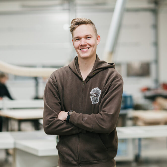 Miikka Kotilainen | Puuartisti