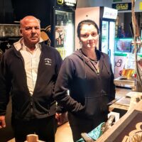 Juhani Bollström ja Jonna Mäenpää.