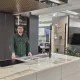 Yrittäjä Lauri Kylväjä Keittiökauppa Kylväjän showroomissa Lielahdessa Tampereella
