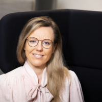 Yrittäjät-akatemian valmentaja Hanna Heikkilä