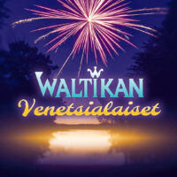 Waltikan Venetsialaisten ilotulitus järvimaiseman yllä