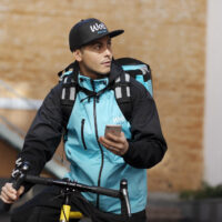 Wolt kuljettaa lääkkeitä