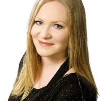 Teija Tynkkinen.