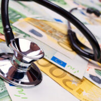 Lapin hyvinvointialueen maksuajat venyvät.