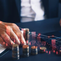 Suomessa 45 prosenttia yrityksistä sanoo ottavansa enemmän velkaa.