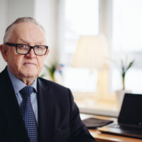 Martti Ahtisaari.