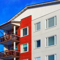 Asuntomarkkinoilta hyviä ja huonoja uutisia