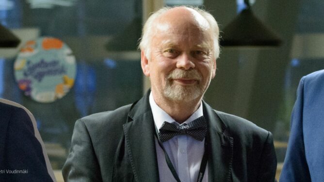 Kuvassa Reijo Kujala