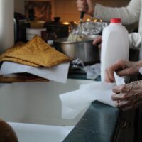 Jurvalaiset yrittäjät laittoivat pystyyn keräyksen paikallisten ikäihmisten hyväksi