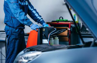 Sähköautojen huollot kasvussa