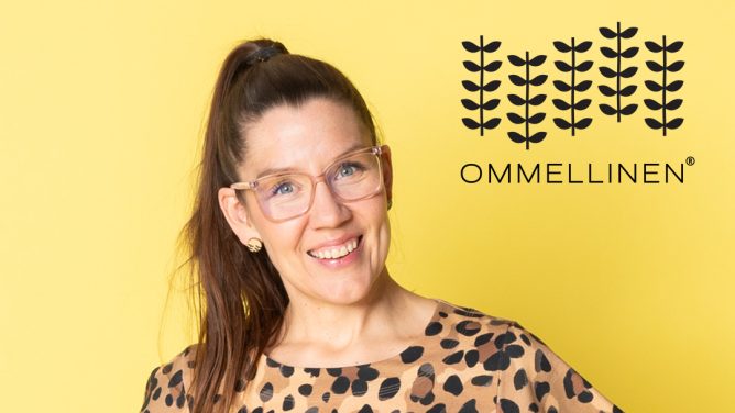 Kuvassa Ommellisen yrittäjä Liisa Häkli.