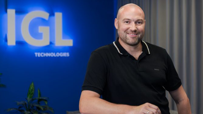 IGL Technologies Oy:n logo ja Alexander Ivaine