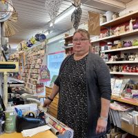 Paltamolainen yksinyrittäjä Päivi Leinonen kertoo kirjakauppayrittäjän arjesta