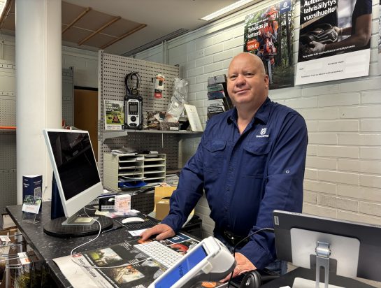 Yksinyrittäjä Reijo Moilanen menetti kaksi sormea ja perusti konekorjaamon