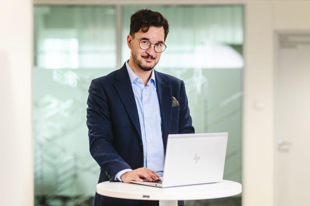 Suomen Yrittäjien asiantuntija Antti Turunen. Kuva: Johanna Erjonsalo.