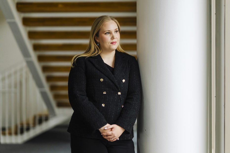 Suomen Yrittäjien omistajanvaihdostoiminnan päällikkö Inkeri Sundberg. Kuva: Johanna Erjonsalo.