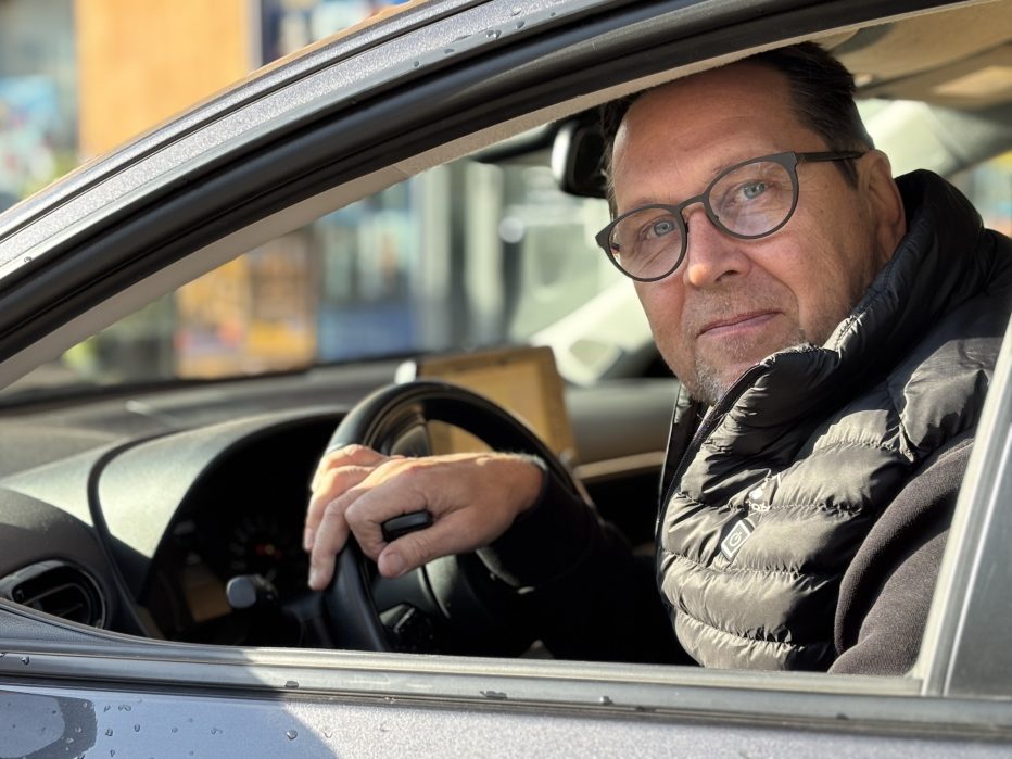 Autokouluyrittäjä: Nuoret ajavat kuin konsolipeleissä