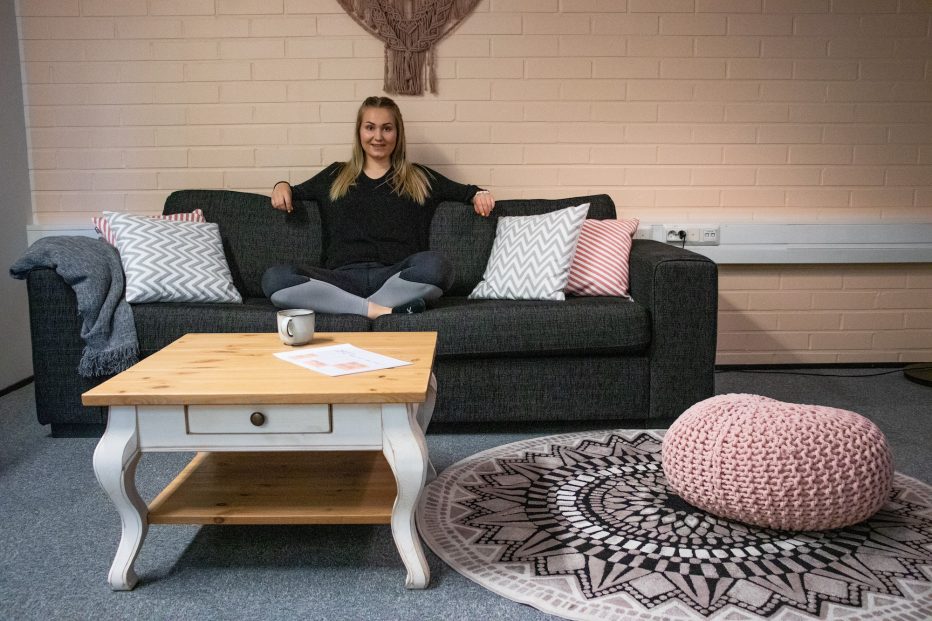Yksinyrittäjä Nea Hellman toteutti unelmansa, joka on nyt pakko jättää sivuun