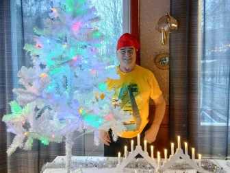 Hotelli Joronjäljen yrittäjä Auvo Puurtinen sai aikaisen joululahjan