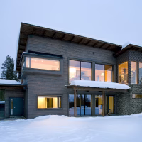 Talotehtaan yrittäjä: Nyt ei osteta bulkkitaloja