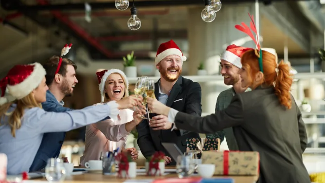 Nämä joulukulut ovat yritykselle verovähennyskelpoisia