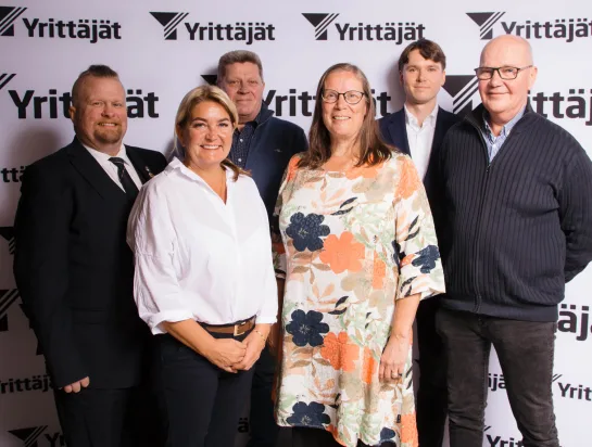 Keski-Helsingin Yrittäjien hallitus vuonna 2026.