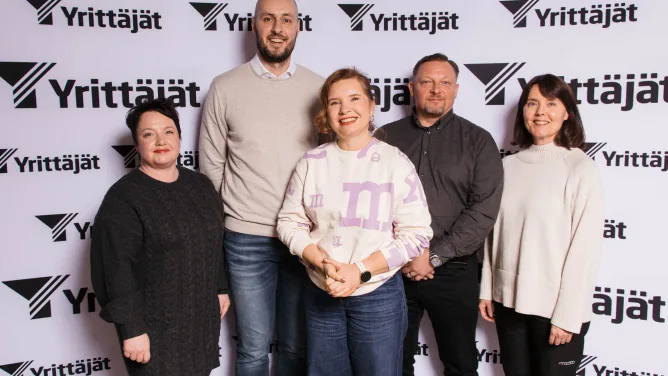 Pohjois-Helsingin Yrittäjien hallitus vuonna 2026.