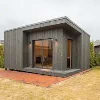 Piharakennusten kaupassa iso petraus