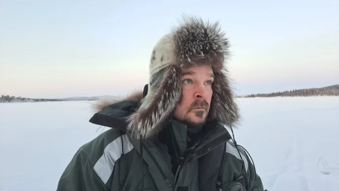 Lääkäri Mikko Huokonen perusti vastaanoton matkailuautoon