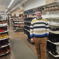 Kenkäkauppias kertoo, miksi laina ei riittänyt