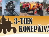 3-Tien Konepäivät -tapahtuman banneri, jossa näkyy vanhoja traktoreita, kuorma-autoja, moottori sekä punainen paloauto. Kuvassa suuri teksti “3-Tien Konepäivä”.