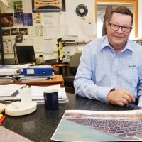 Aimo Schroderus, 81, yrittää luopua maineikkaasta puualan yrityksestä