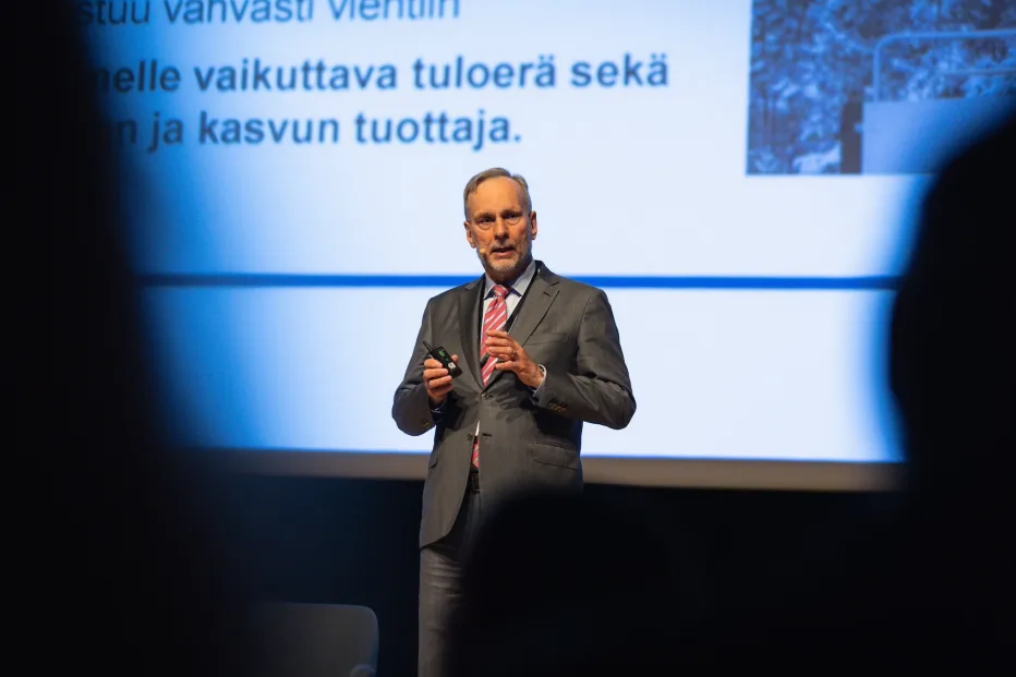 Asiantuntija hoputtaa suomalaisyrityksiä kriiseihin varautumisessa