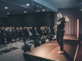 Yrittäjä Jukka Ala-Mutka kertoo, miten tekoälyagentit laitetaan tehokkaasti töihin pk-yrityksissä