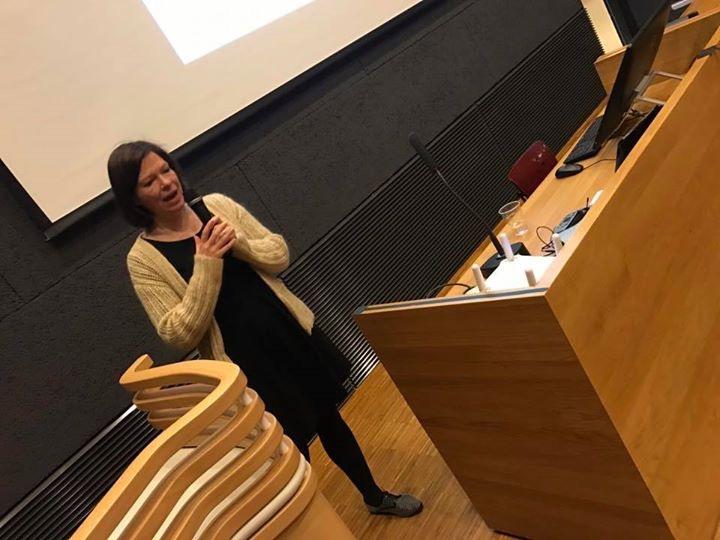 Apulaiskaupunginjohtaja Anni Sinnemäki esitteli kotikaupunkinsa yrittäjämyönteisiä näkymiä.