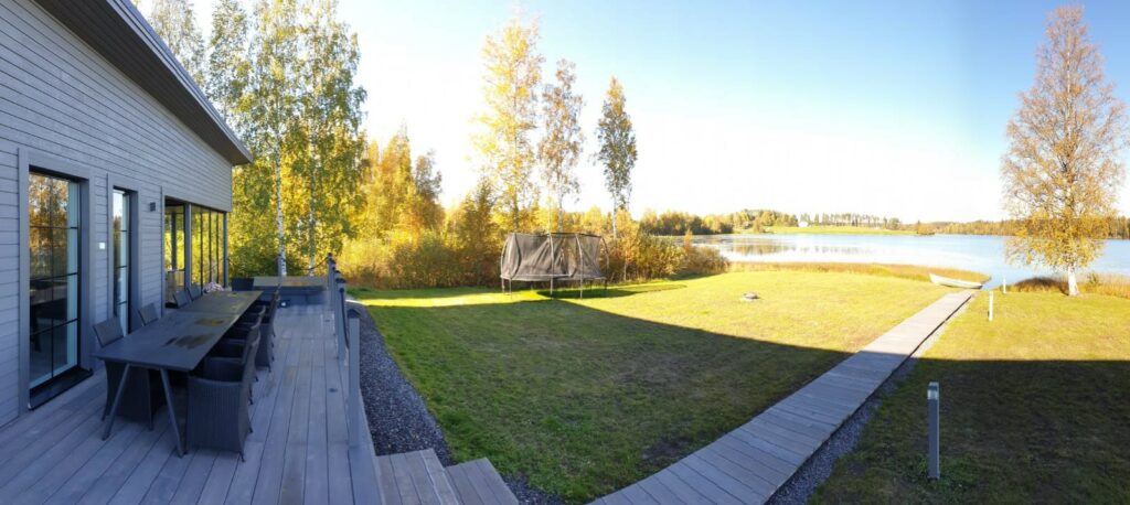 Teuvo Hakasen mökki panoramakuva