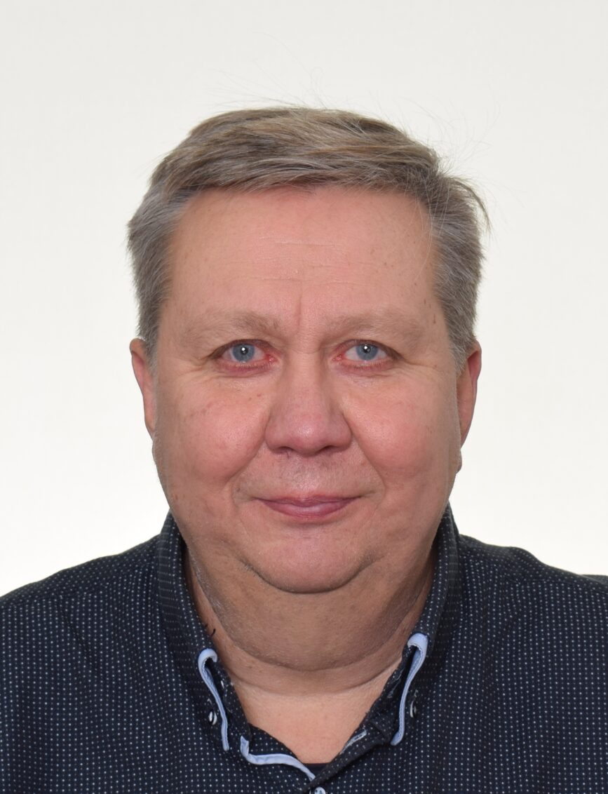 Hallituksen jäsen