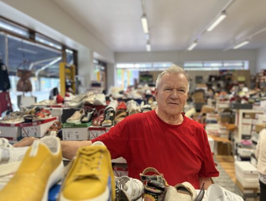 Kenkäkauppias harmittelee suomalaisten ostokäyttäytymistä