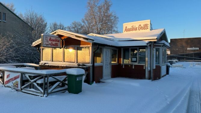 Annikin grillin ostaja oikoo väärinkäsityksiä