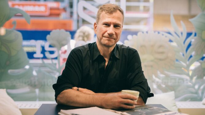 Reidar Waseniuksen ääntä voi pian ostaa tekoälyn tuottamana