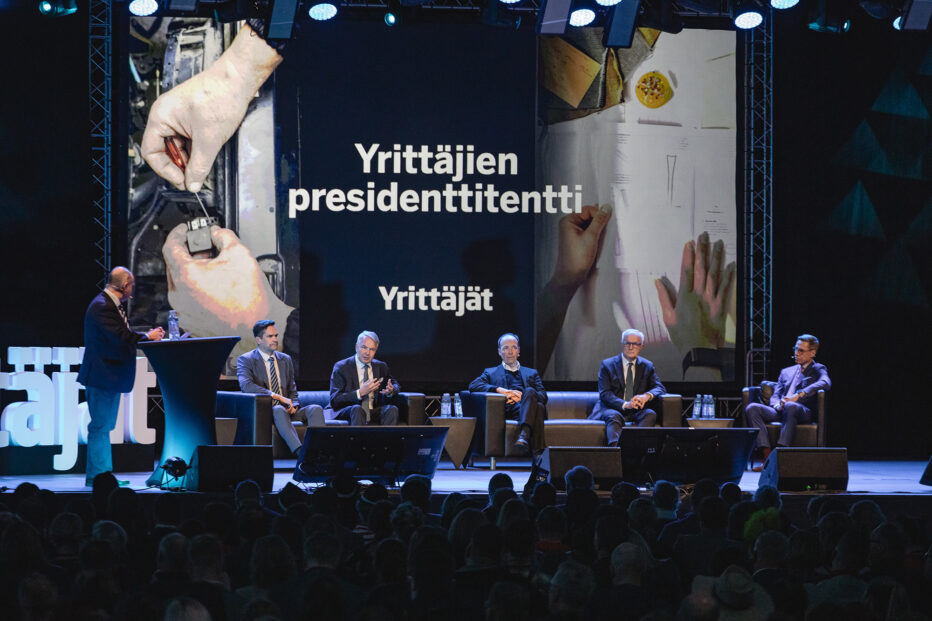 Presidenttiehdokkaat kutsuttiin Poriin Valtakunnallisille yrittäjäpäiville tentattavaksi lokakuussa 2023. Kuva: Jarno Kylmänen / Glad Media